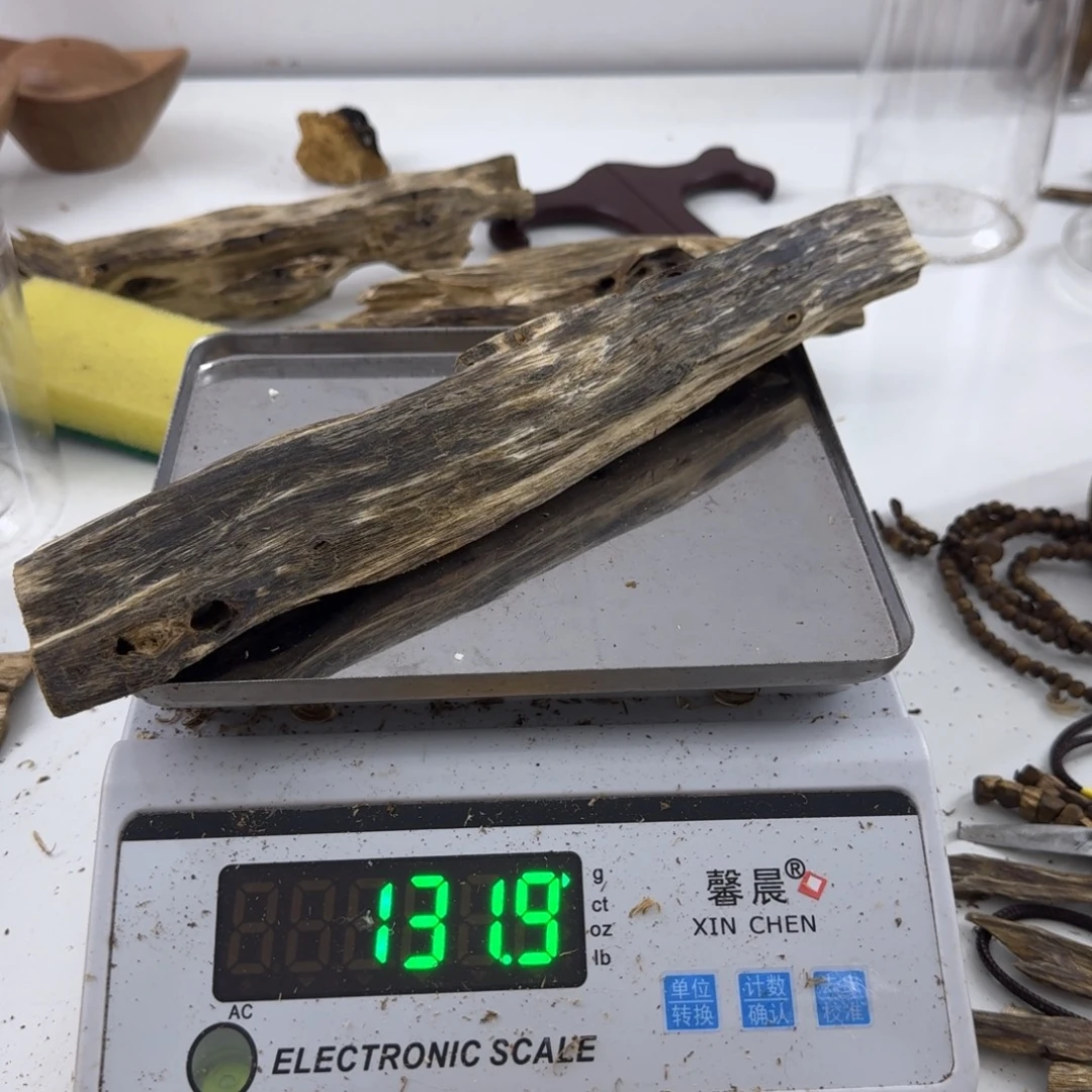 沉香沉香碎屑绿绮楠沉香131克