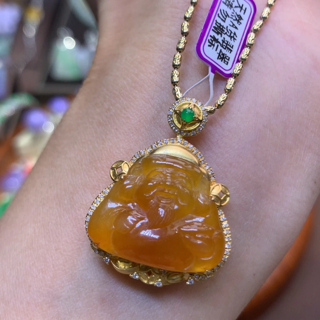 翡翠18K金镶嵌颈饰