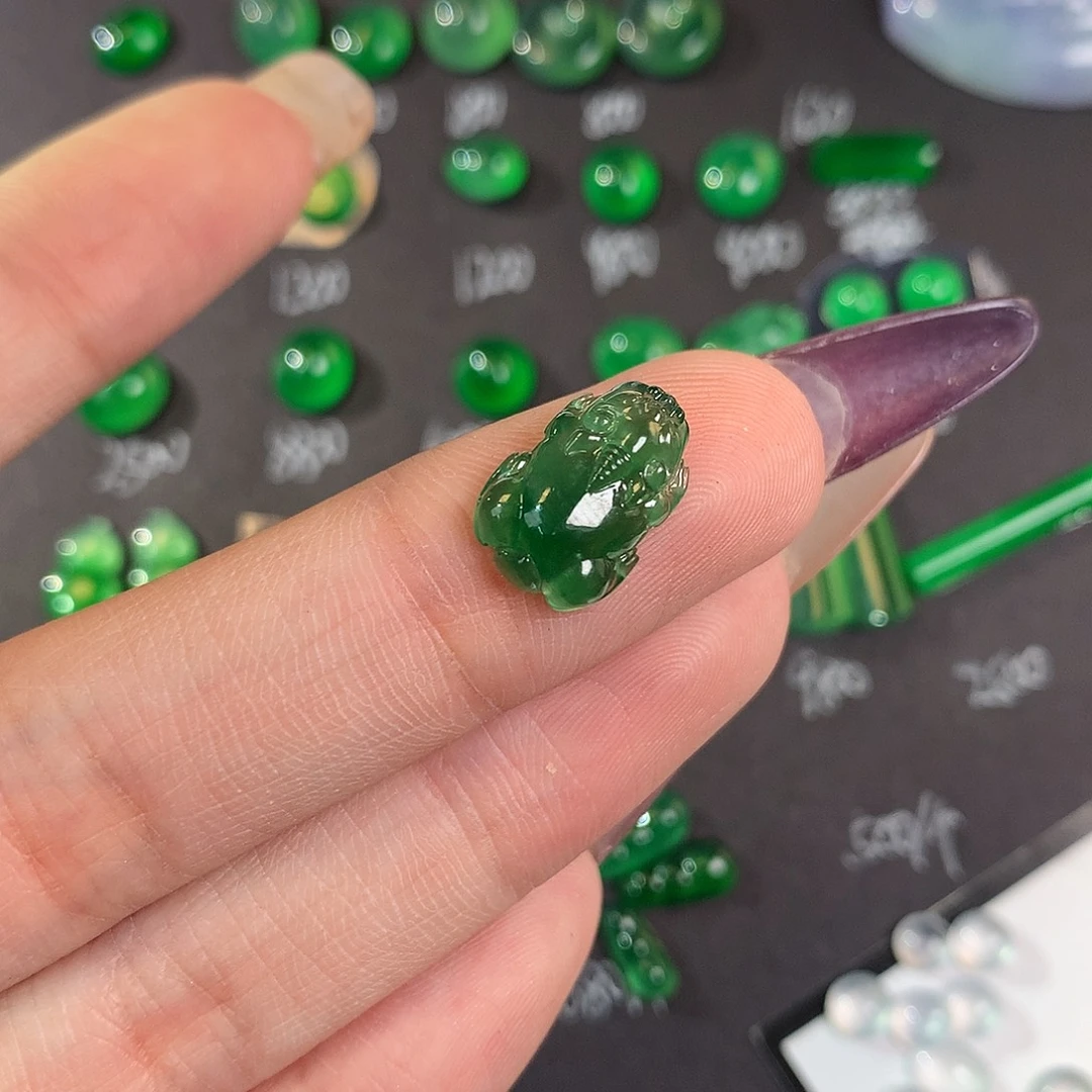 翡翠散珠12.9 9.0 4.2