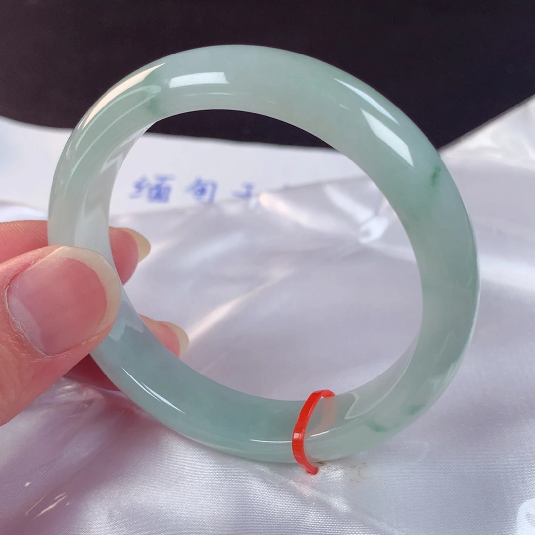 未镶嵌手镯翡翠023
