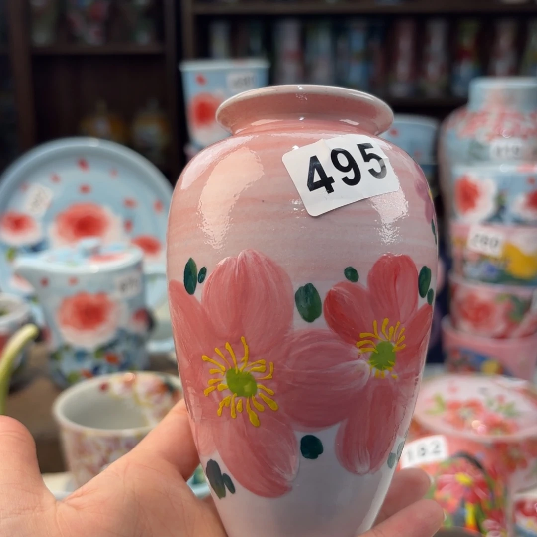 瓷片兔兔的小可爱