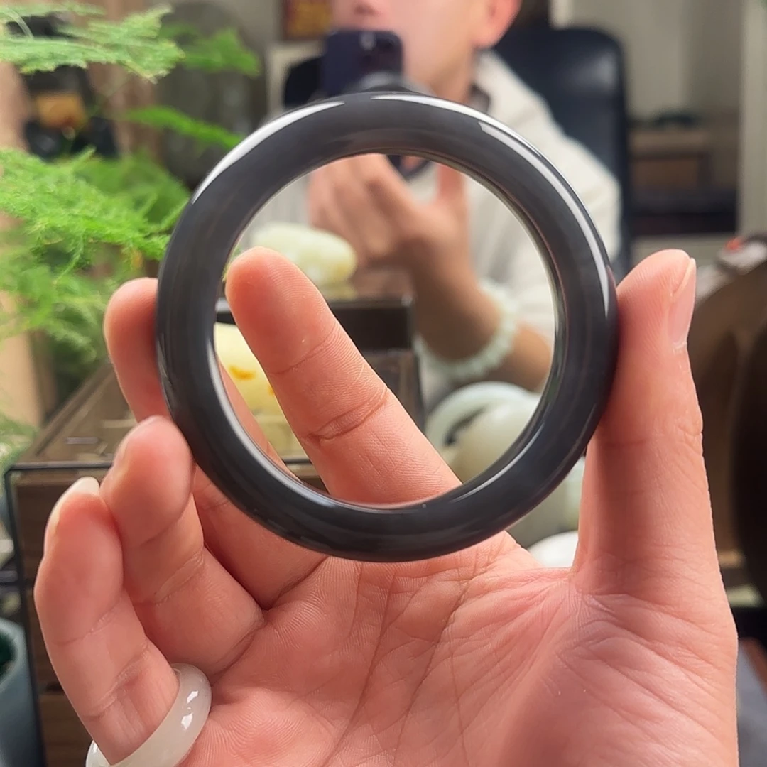 和田玉未镶嵌手镯青海料烟紫