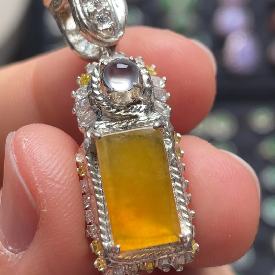 翡翠未镶嵌颈饰纯天然缅甸翡翠A货