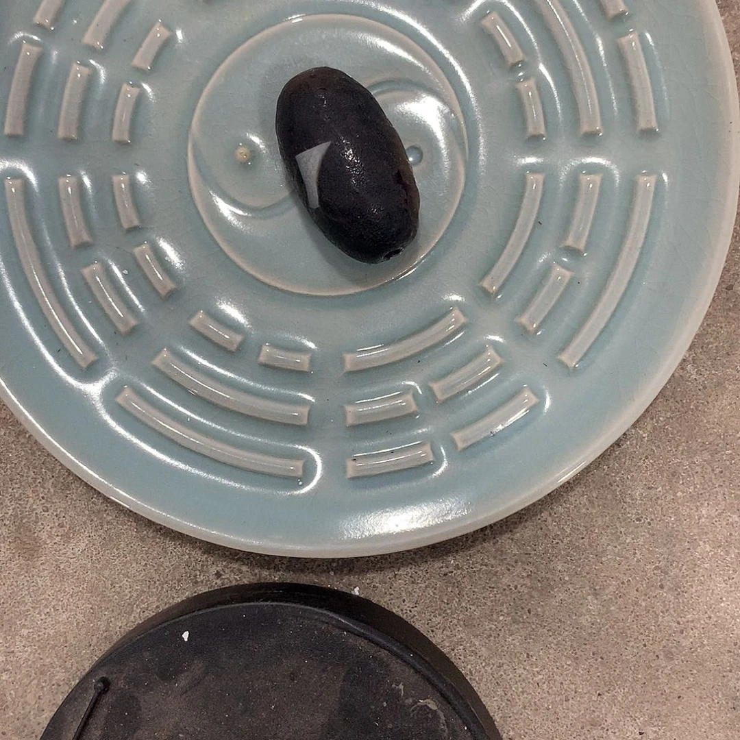 其他现代陶瓷工艺品