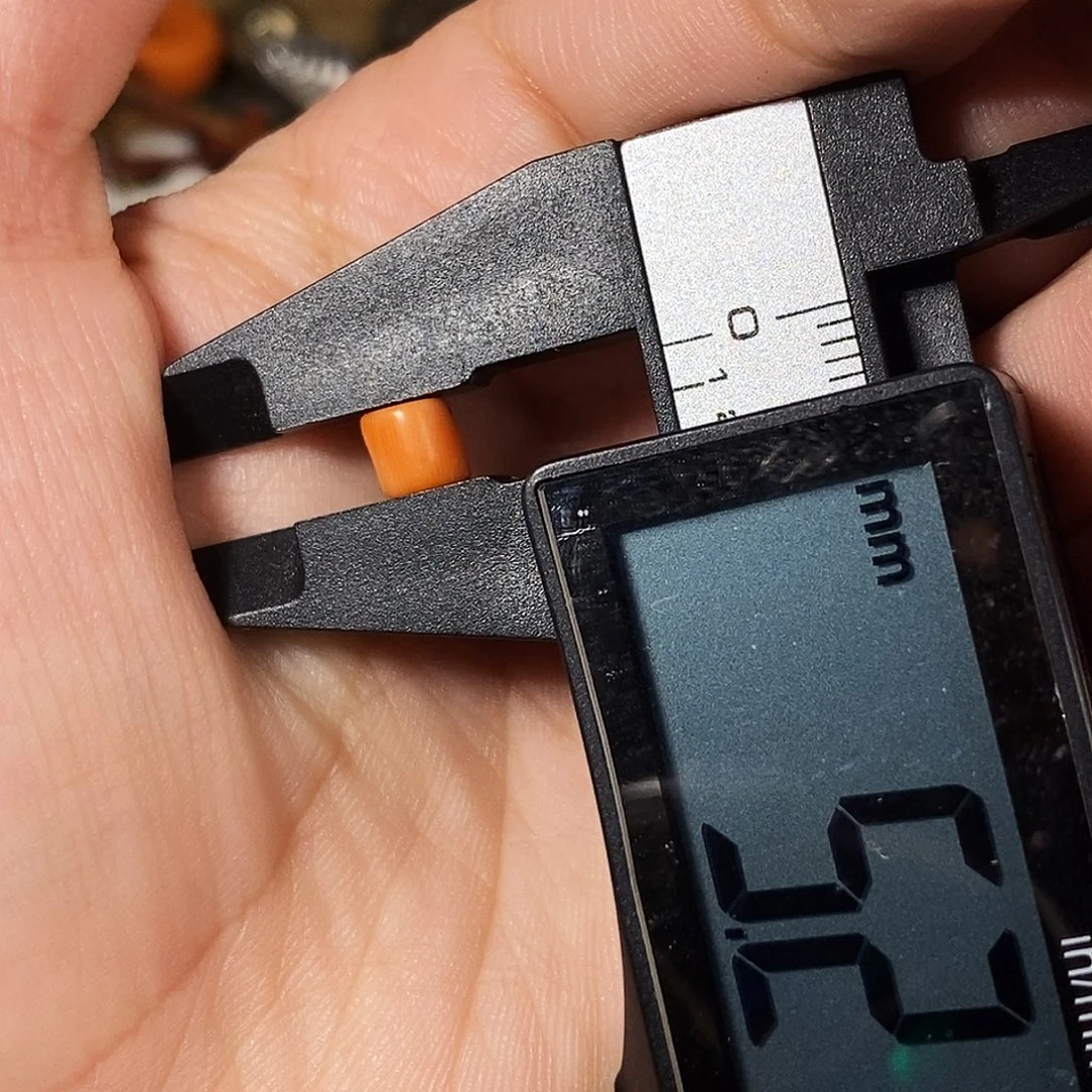 琉璃/树脂/塑料类红红啦啦啦啦啦啦