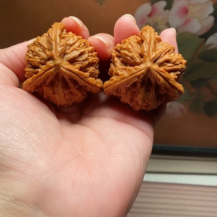 伍***吊坠文玩核桃白奔