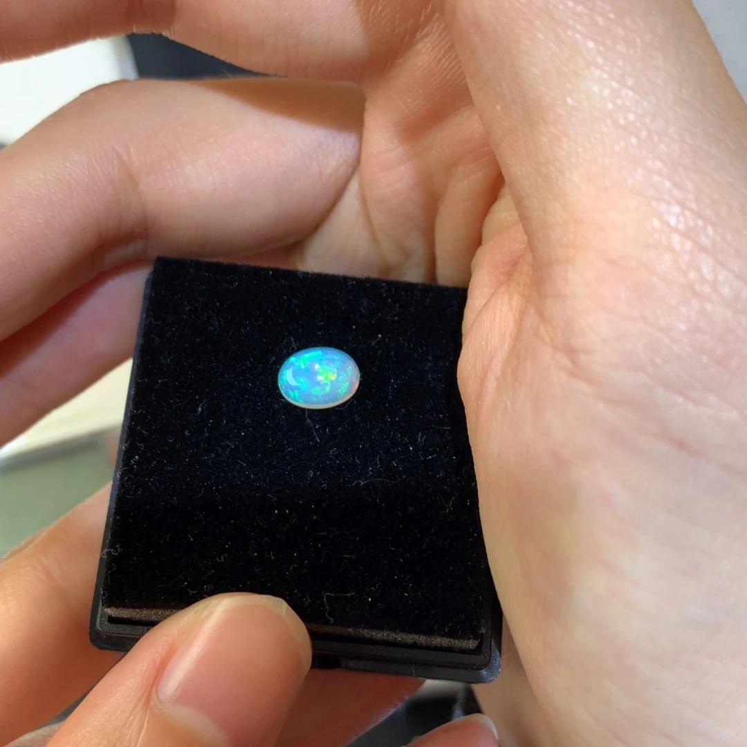 未镶嵌欧泊裸石6×8