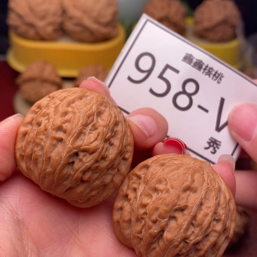 桃核把件铁锤35……