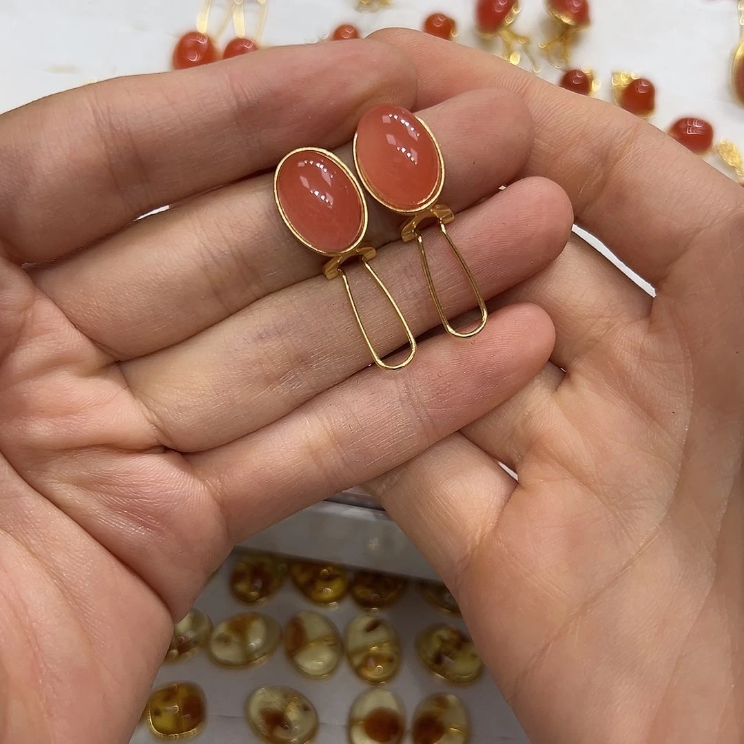 南红玛瑙银S925镶嵌耳饰静