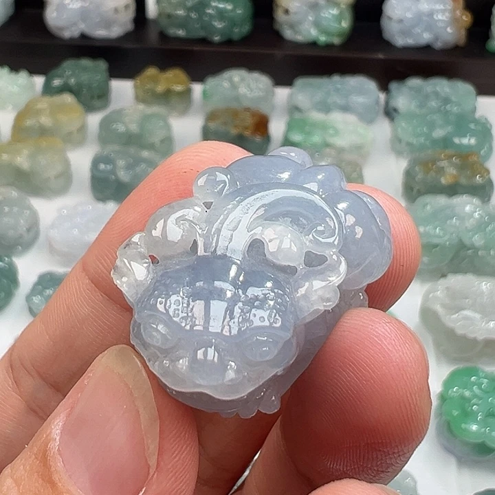 颈饰未镶嵌翡翠貔貅