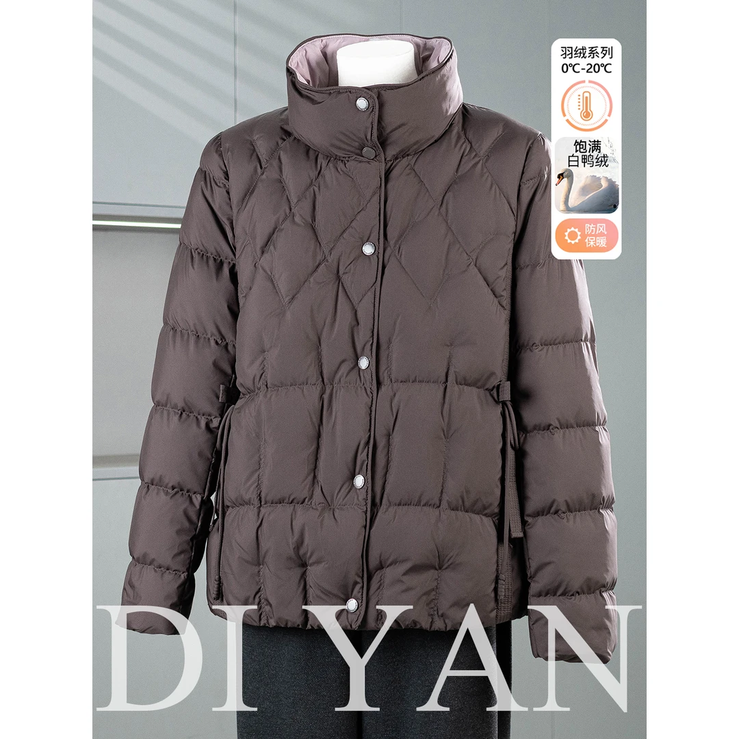 妈妈羽绒服冬季小个子时尚保暖2025新款洋气短款中老年白鸭绒外套