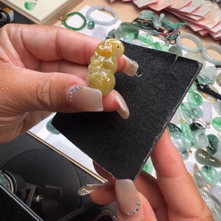 吊坠(不含链)未镶嵌翡翠37