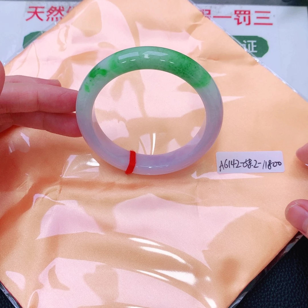 未镶嵌手镯翡翠缅甸翡翠手镯