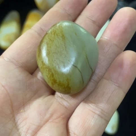 未镶嵌和田玉（糖玉）车挂