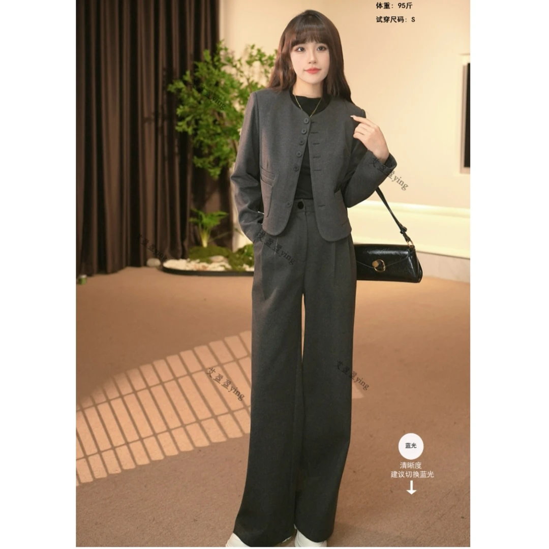 A小香风羽绒外套女2024冬新款穿搭轻奢高级感阔腿裤两件套BN0390