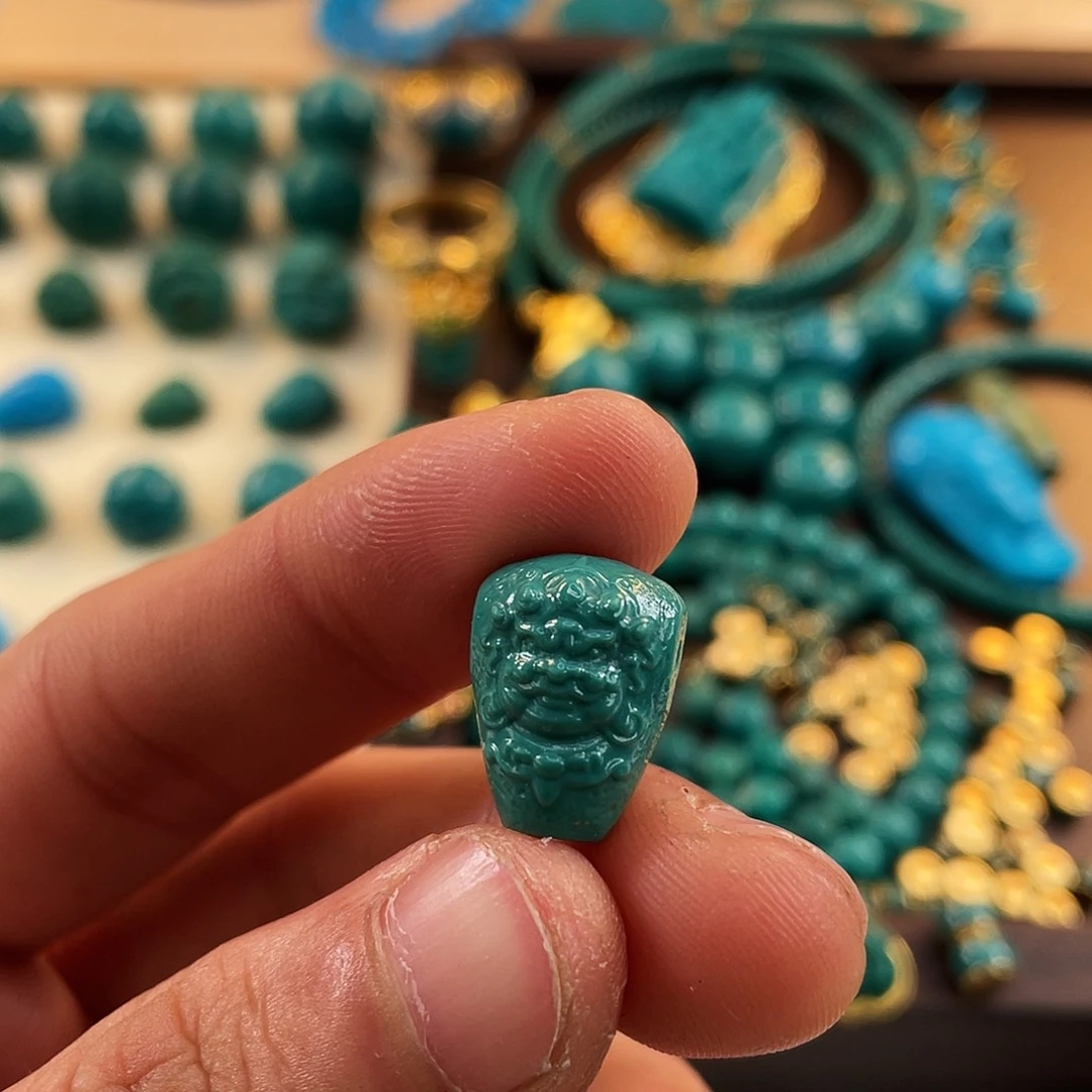 风***影绿松石未镶嵌配饰