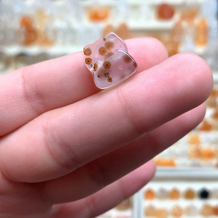 玛瑙/玉髓未镶嵌玛瑙草花猫冰