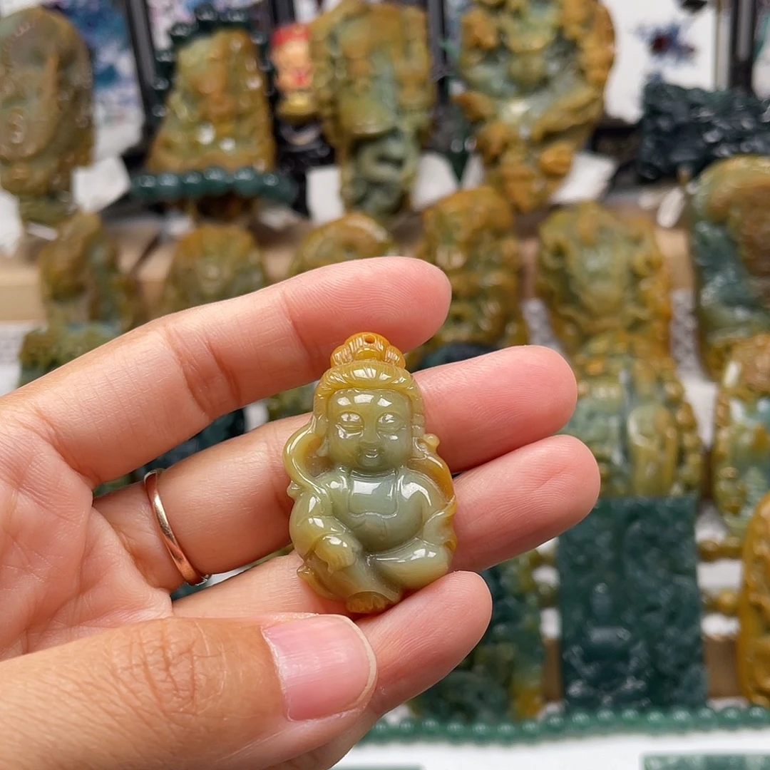 翡翠未镶嵌颈饰天然翡翠a货观音