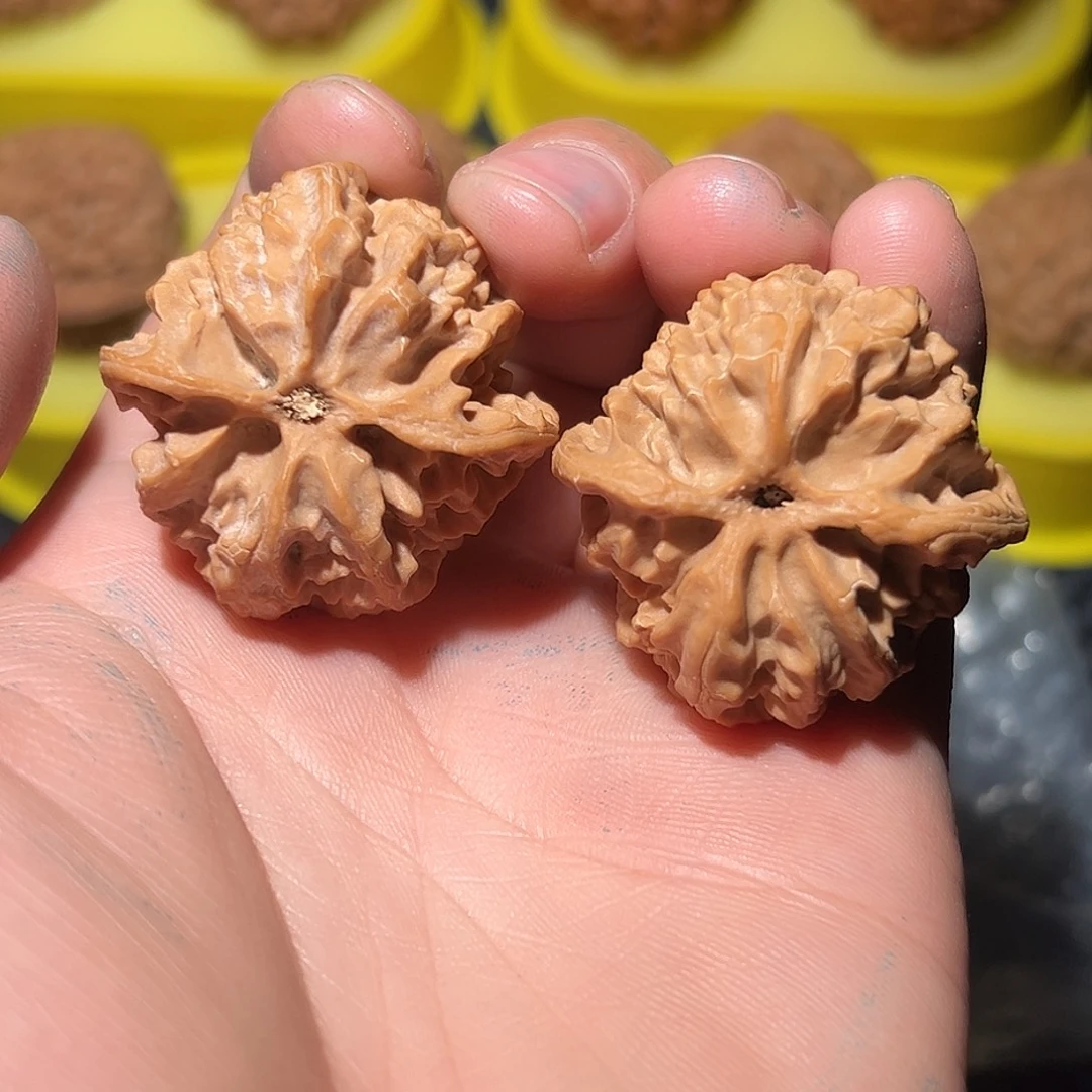 Z***板文玩核桃吊坠苹果园 文玩核桃