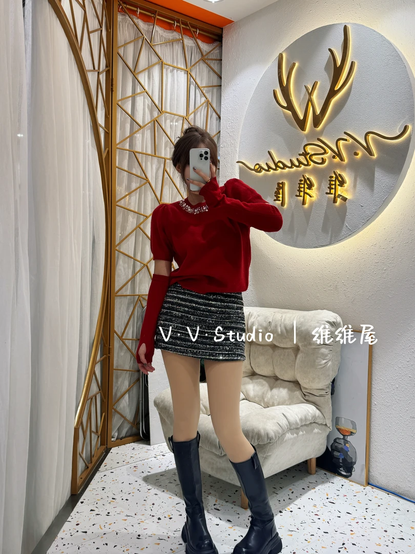 V·V·Studio-【法式泡泡袖】镶钻套袖毛衣