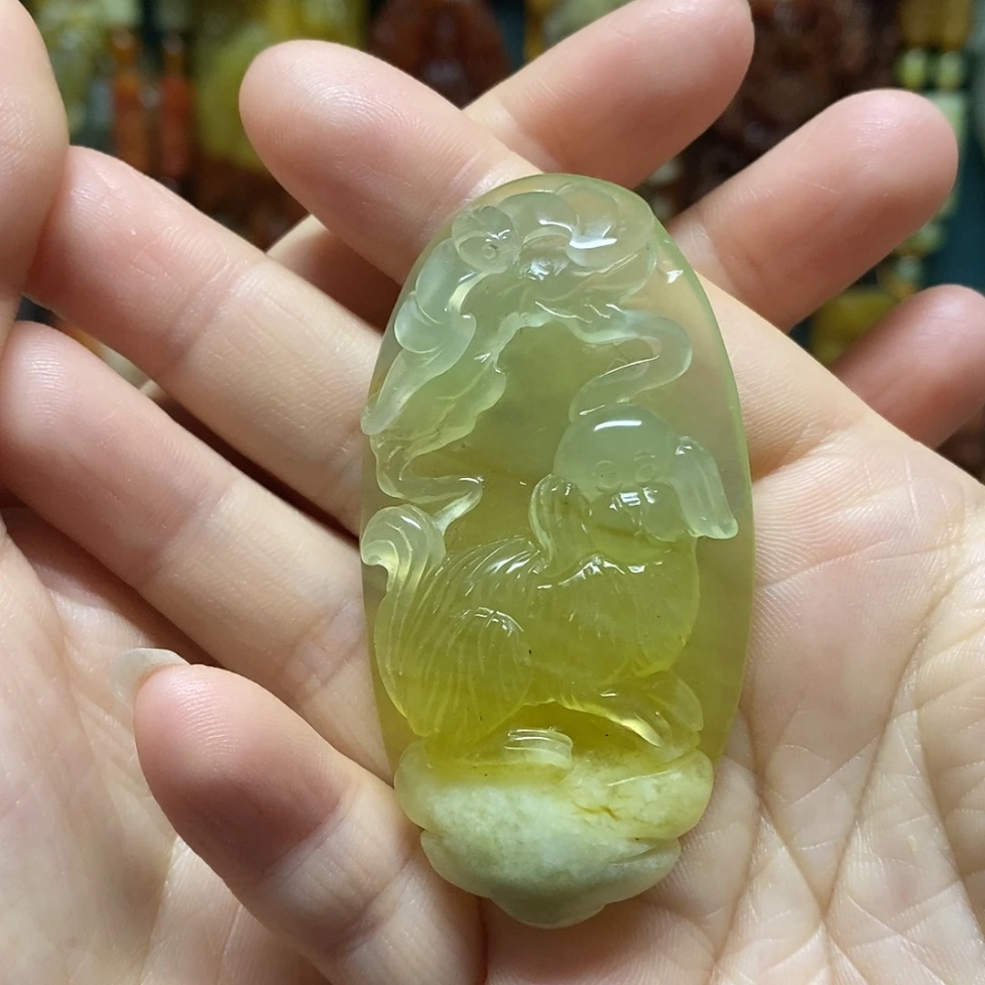 岫玉未镶嵌吊坠(赠链)