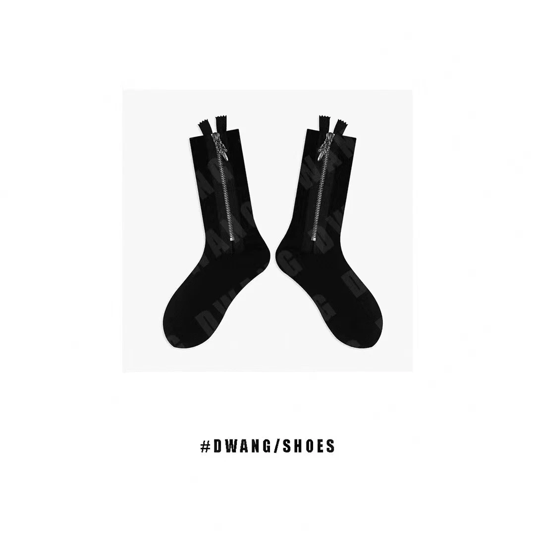 【DVWN 专属】小众设计师金属拉链袜