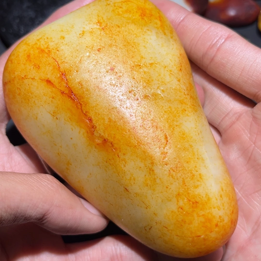 和田玉未镶嵌珠宝奇石