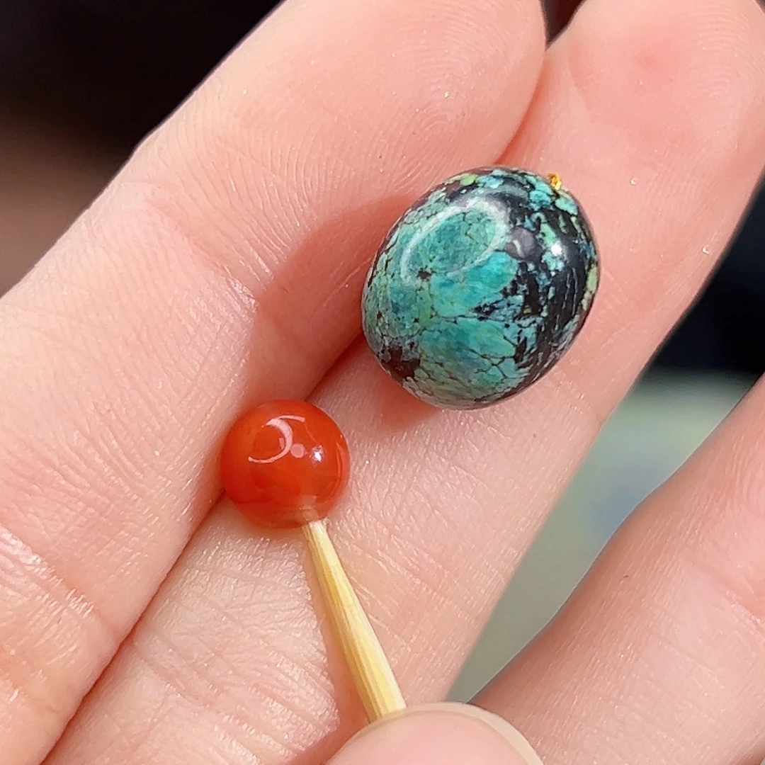 南红玛瑙未镶嵌珠宝奇石