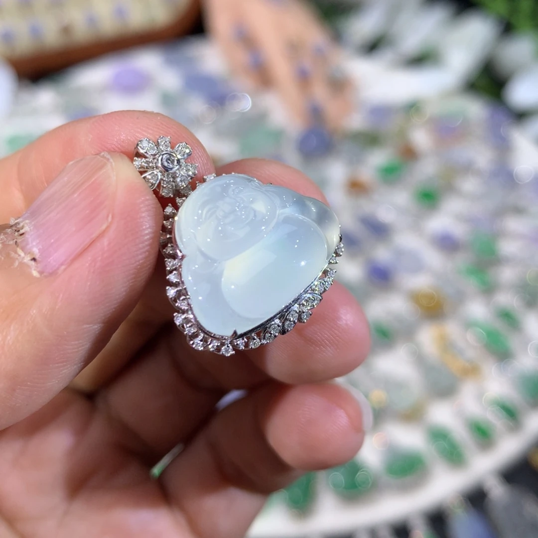 吊坠(不含链)18K金镶嵌翡翠