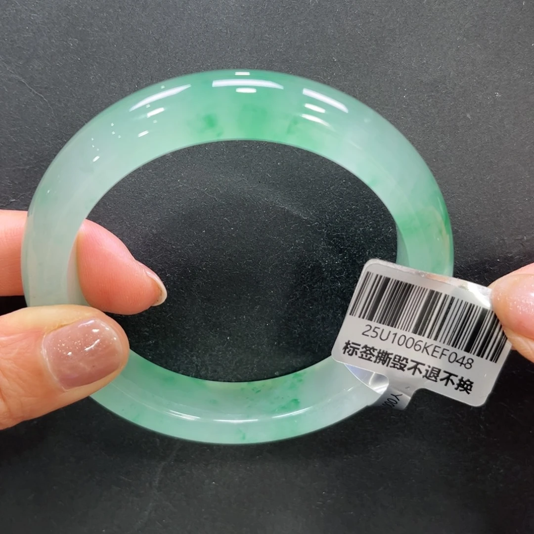 石英质玉（非洲翠）未镶嵌手镯➕小玥60