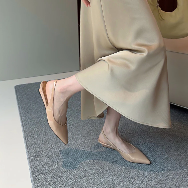 蛮好的人生胡曼黎孙俪同款成家秦岚周子然坡跟凉鞋裸色红色低跟女