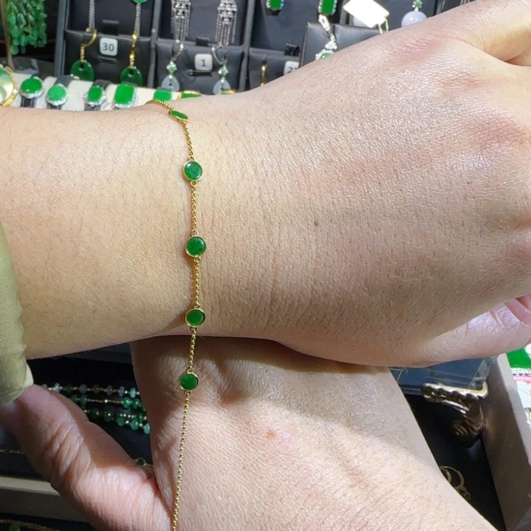 翡翠18K金镶嵌颈饰手链