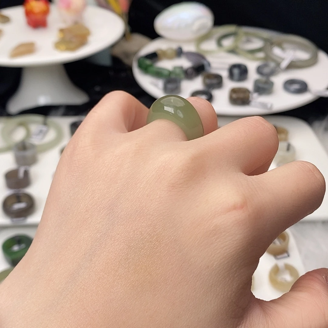 和田玉（糖玉）未镶嵌戒指G41湖水绿馒头17.4