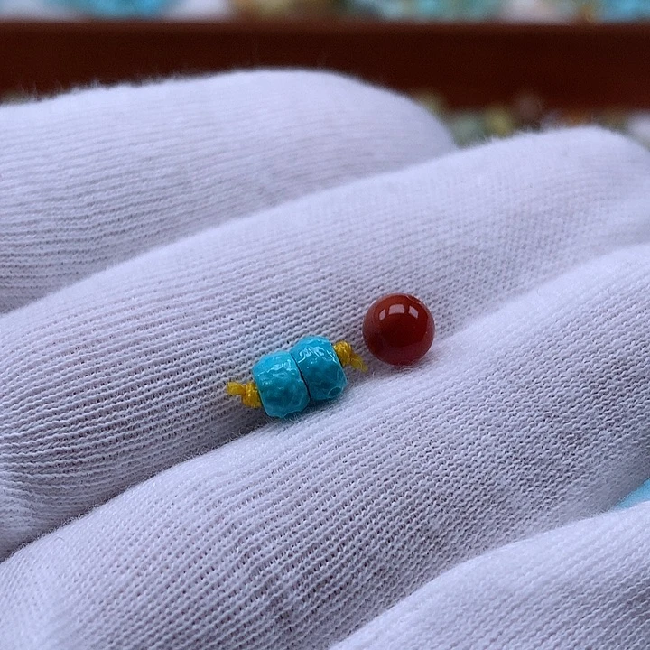 南红玛瑙未镶嵌珠宝奇石