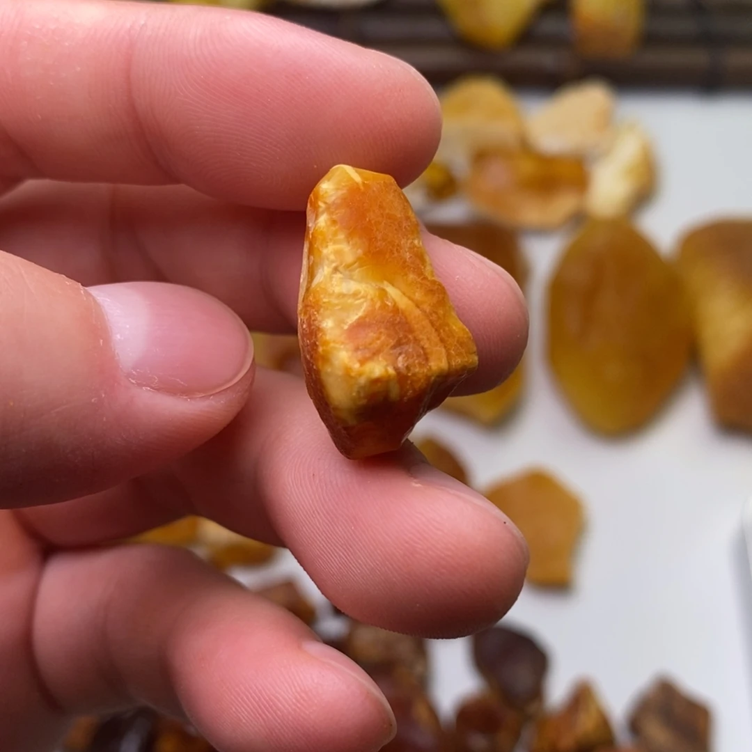 定制琥珀天然蜜蜡