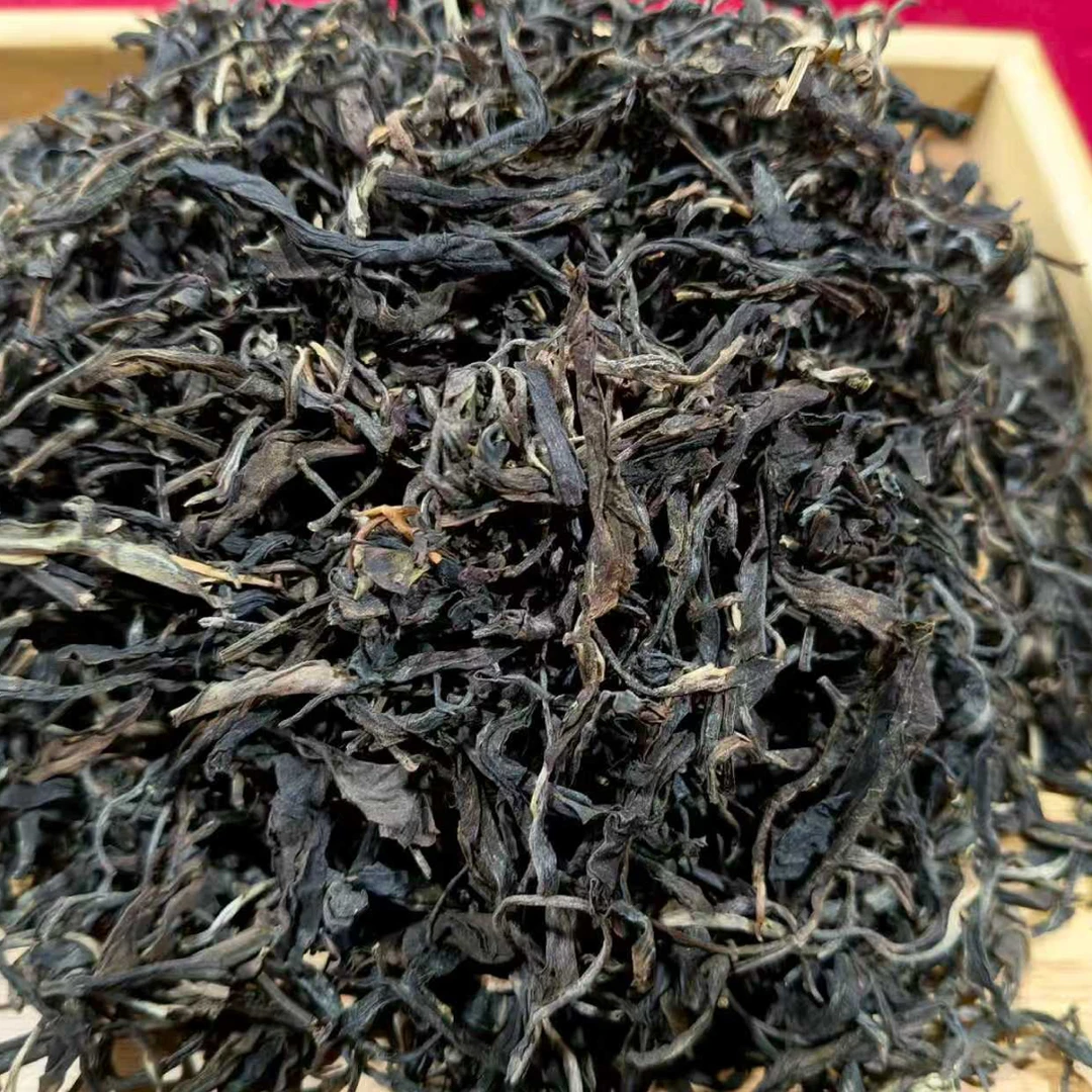 2005年易武森林老生茶古树普洱茶生茶散茶500g/份