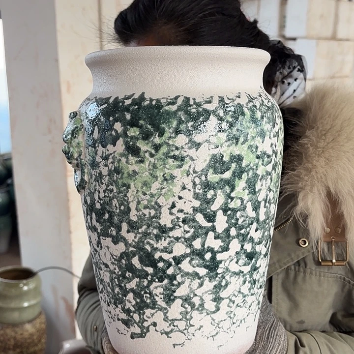 瑕疵高30口20花盆