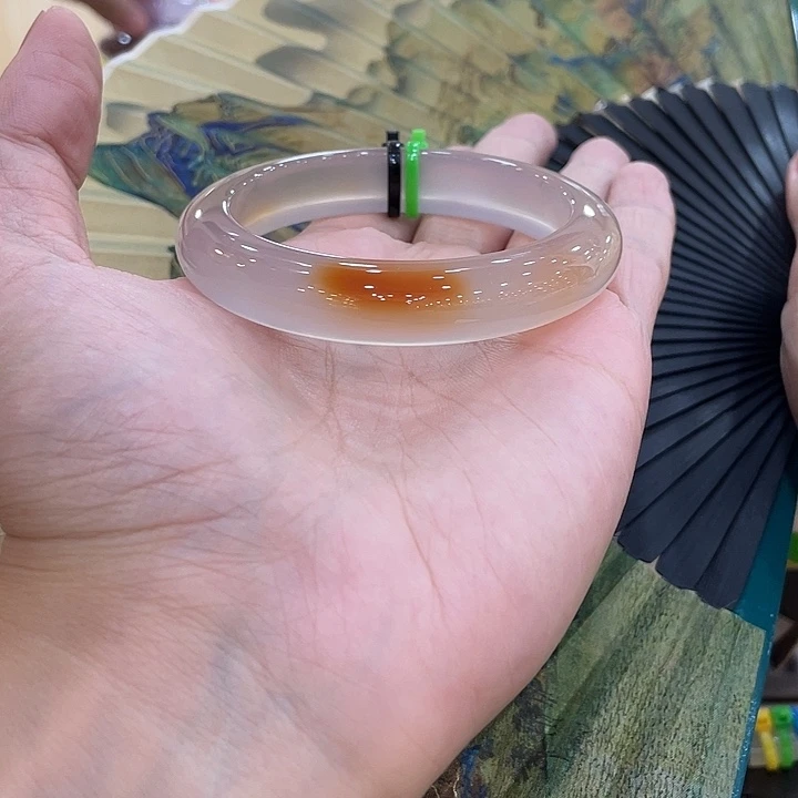 手镯玛瑙/玉髓未镶嵌