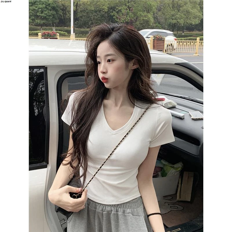 2025夏季纯棉薄款正肩V领短袖t恤女士韩版休闲百搭打底衫短款上衣