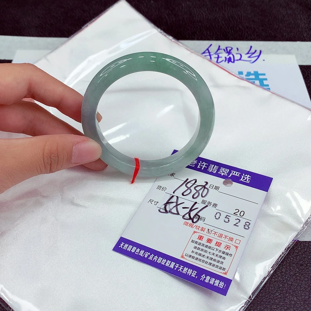 翡翠未镶嵌手镯55