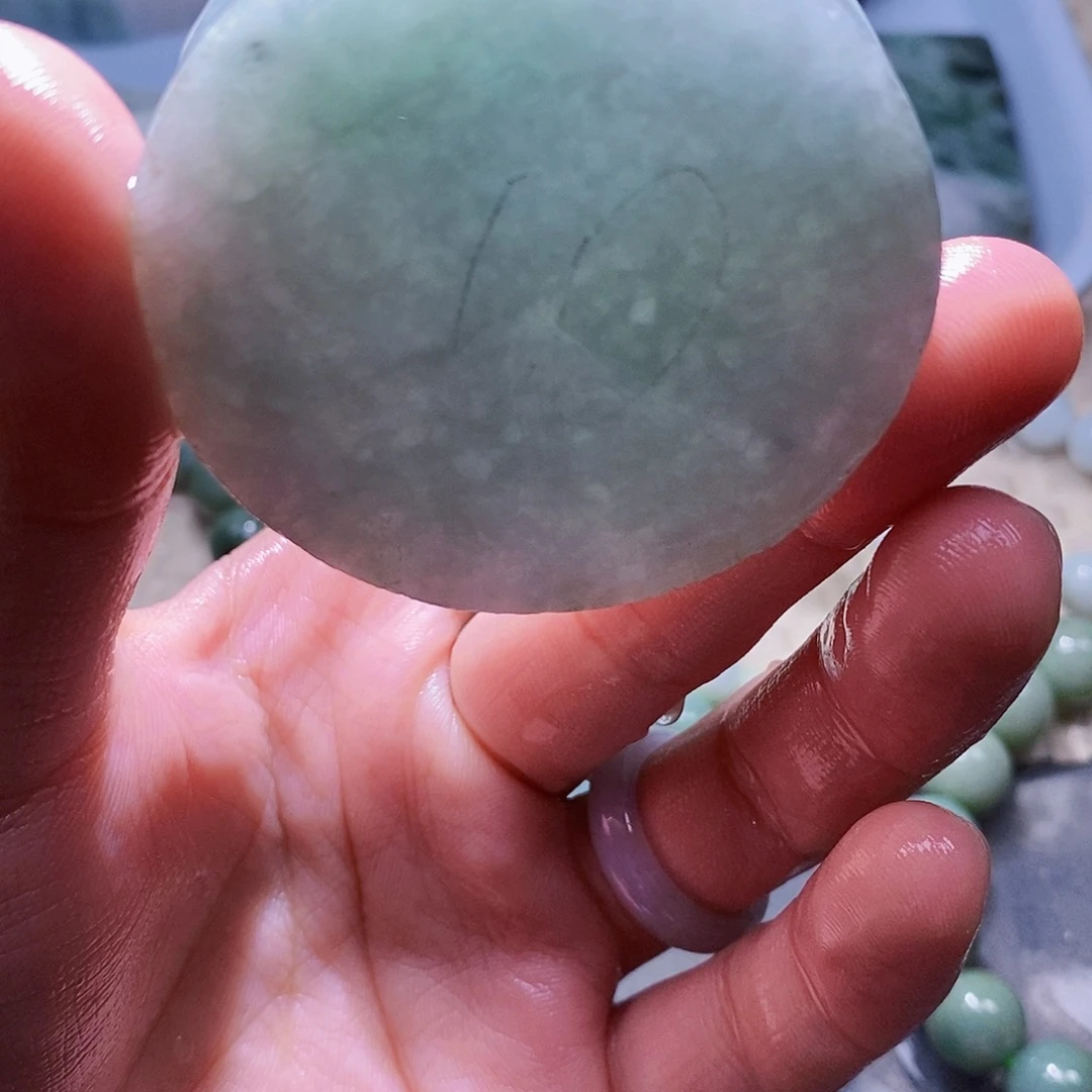 翡翠未镶嵌颈饰588