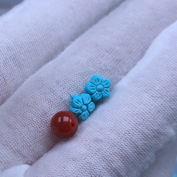 南红玛瑙未镶嵌珠宝奇石