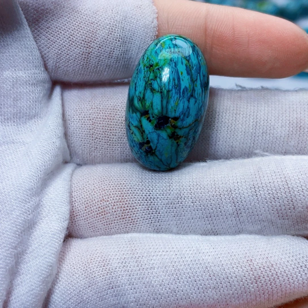 绿松石未镶嵌饰品