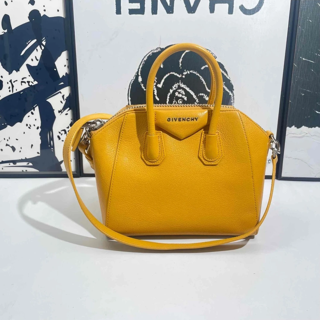 95新  小野专属/95新/纪梵希/单肩包/DJ8278