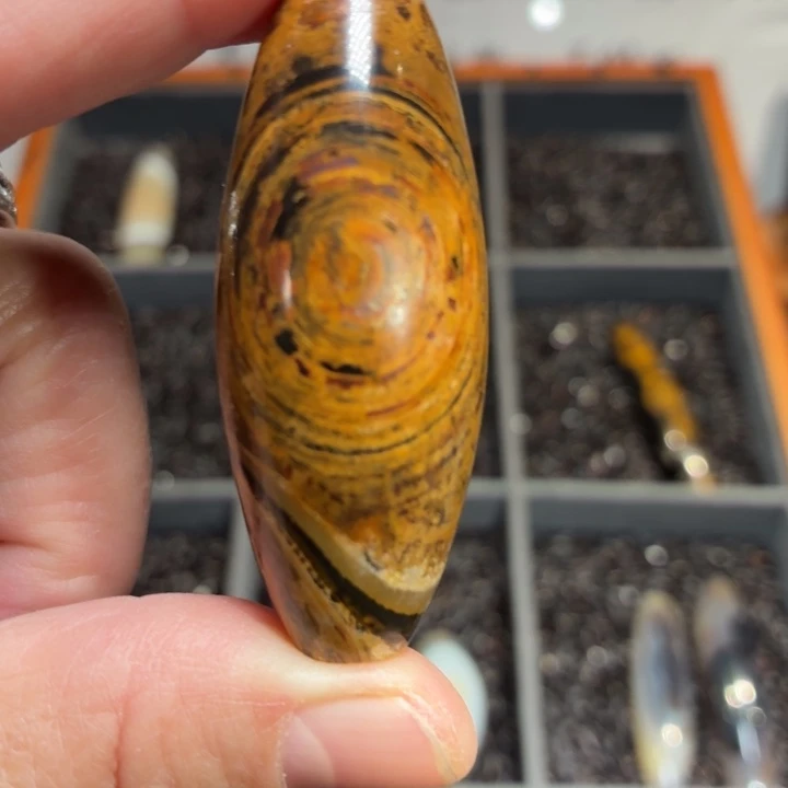 玛瑙/玉髓散珠163