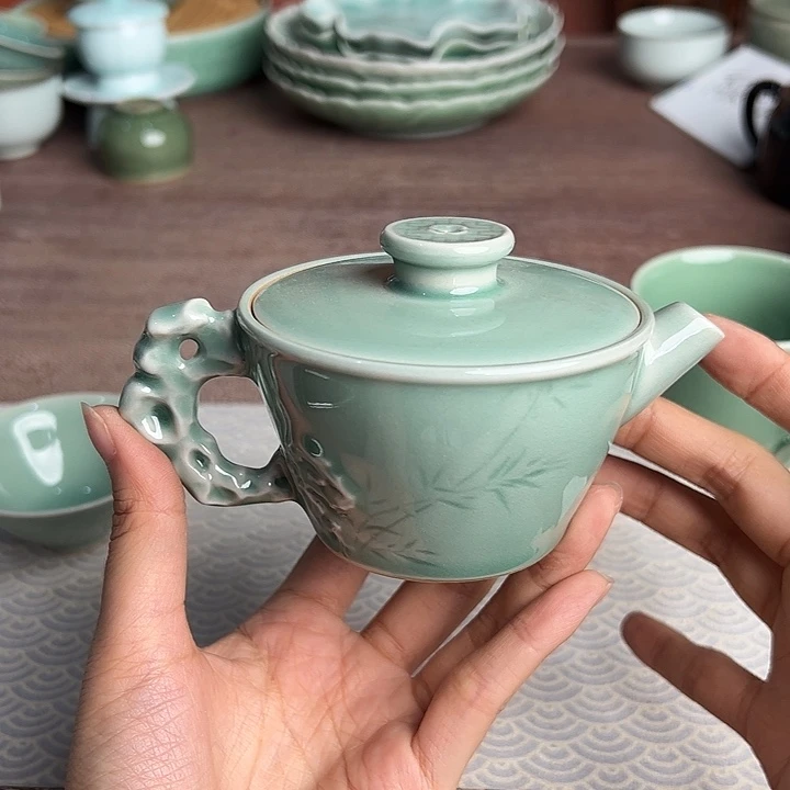 龙泉云间青瓷小米茶器