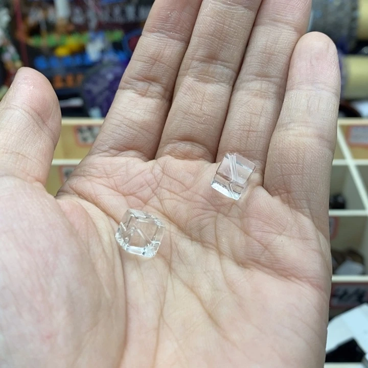 玛瑙/玉髓合金珠宝半成品两个净体白水晶对角方糖8mm天然