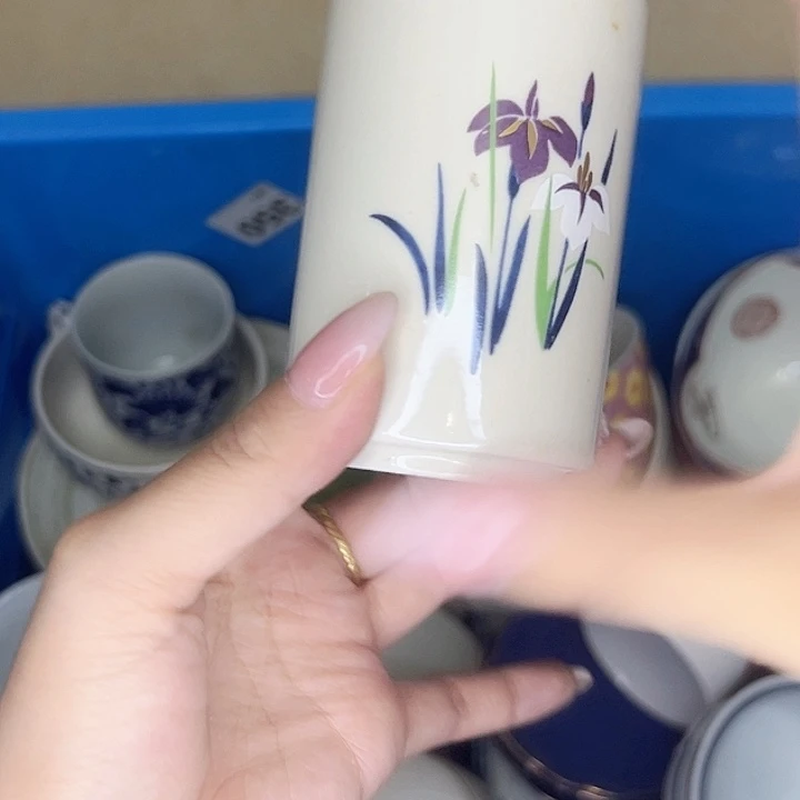 抹***铁Gfghjjggjghfgggjjvj