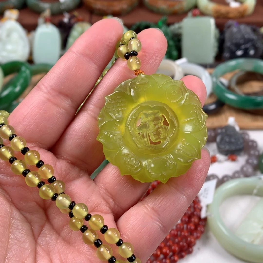 岫玉颈饰未镶嵌吊坠