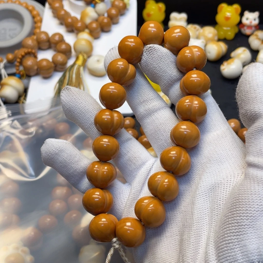 猴头核桃吊坠微瑕屁桃